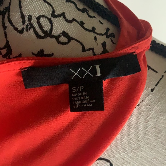 Summer Dress 🍊 - Picture 6 of 7